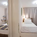 Nyaraló Mila